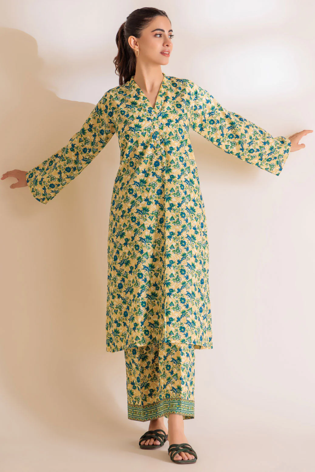 YELLOW-LAWN-2 PIECE (SS5242P09)
